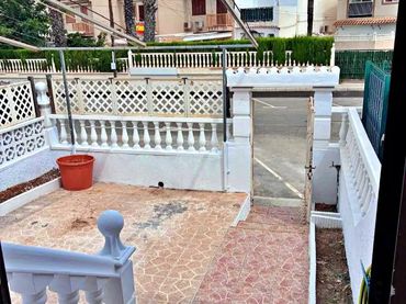 Casa adosada en  Avinguda América 14 - Foto 10