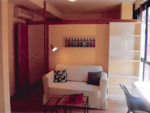 Piso en calle del Cactus, 32