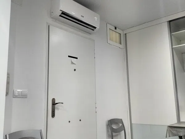 Estudio en avenida de l'Amerador, 7 - Foto 8