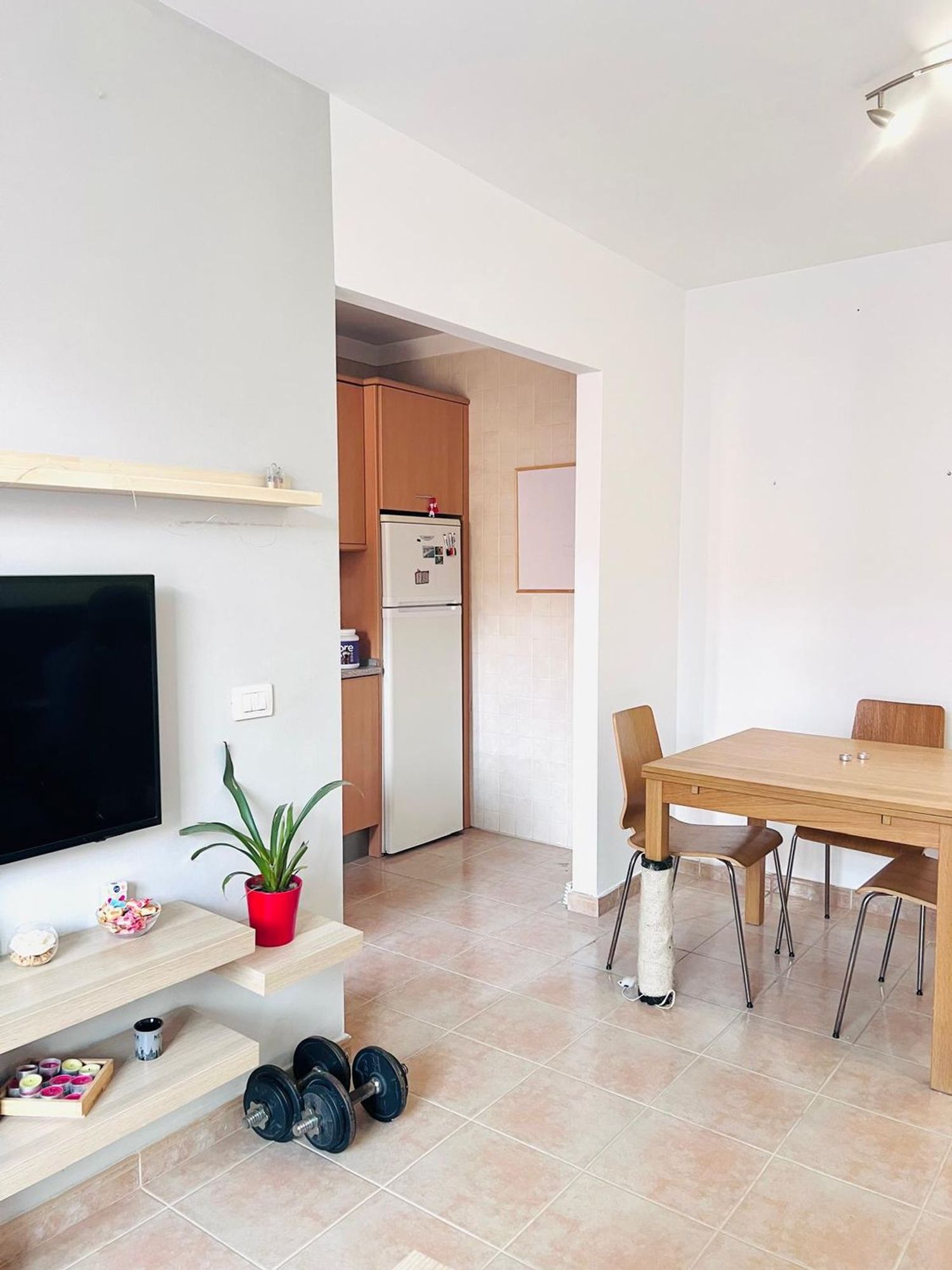 Piso en calle Isla de la Graciosa, 41 - Foto 5