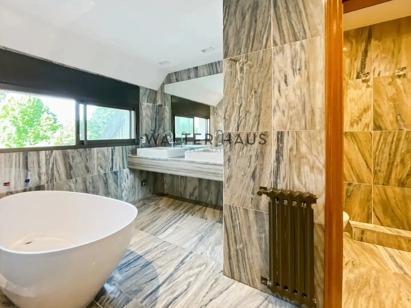 Chalet en  Carrer d'Àngel Guimerà - Foto 36