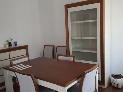 Piso en calle Gómez Arias, 10