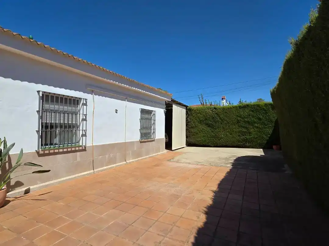 Chalet en  Calle Monasterio Santa Inés 2 - Foto 12