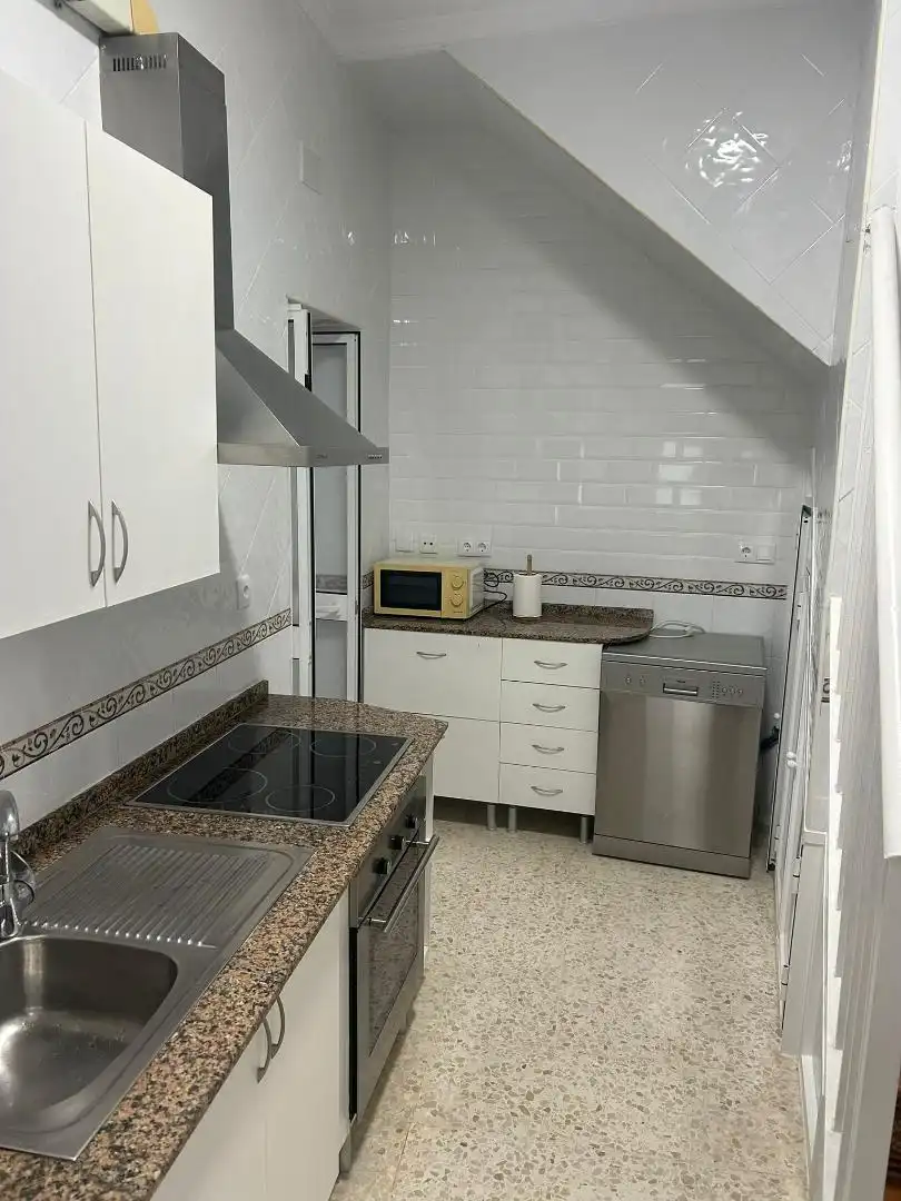 Apartamento en  Calle las Cortes 13 - Foto 4
