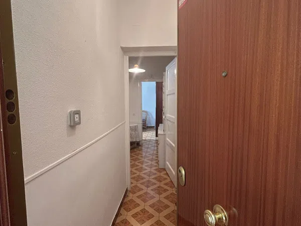 Piso en calle de María Zayas, 19