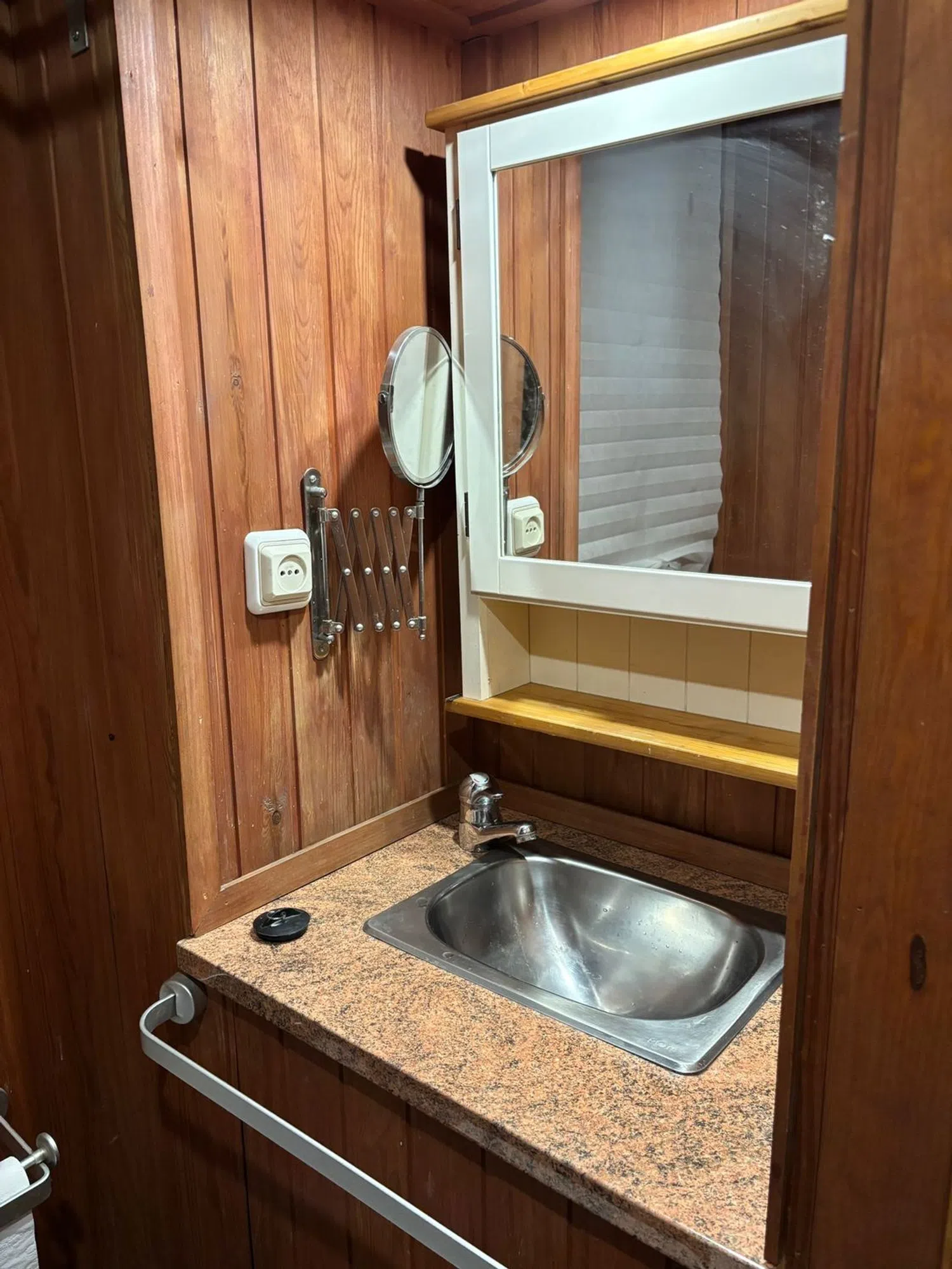 Estudio en ronda del Guinardó, 146 - Foto 15
