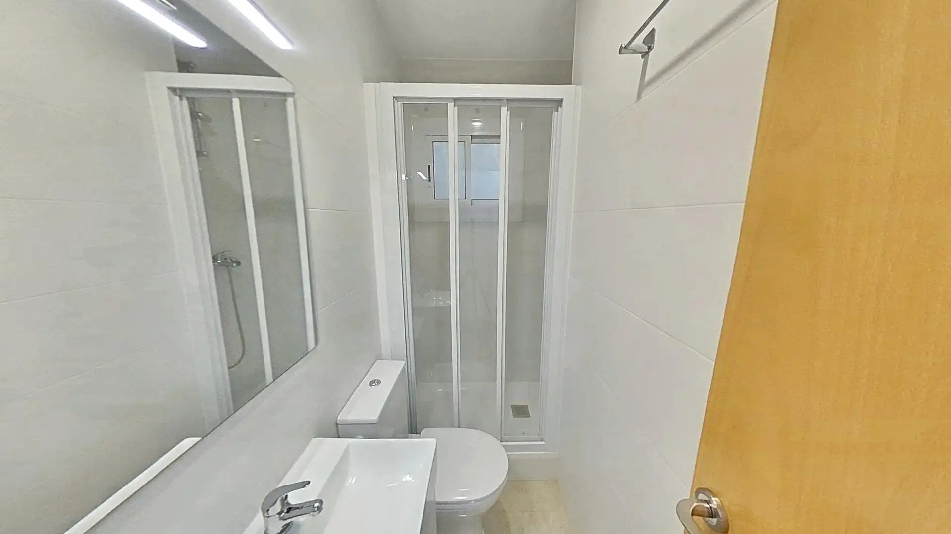 Piso en L'Hospitalet de Llobregat - Foto 26
