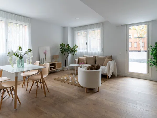 Piso en calle Mejorada del Campo, 2