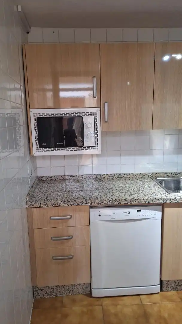 Piso en  Avenida de los Almogávares 28 - Foto 7