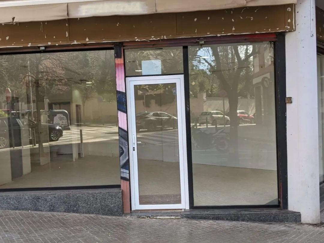 Local comercial en  Carrer de la Llibertat 14 - Foto 4