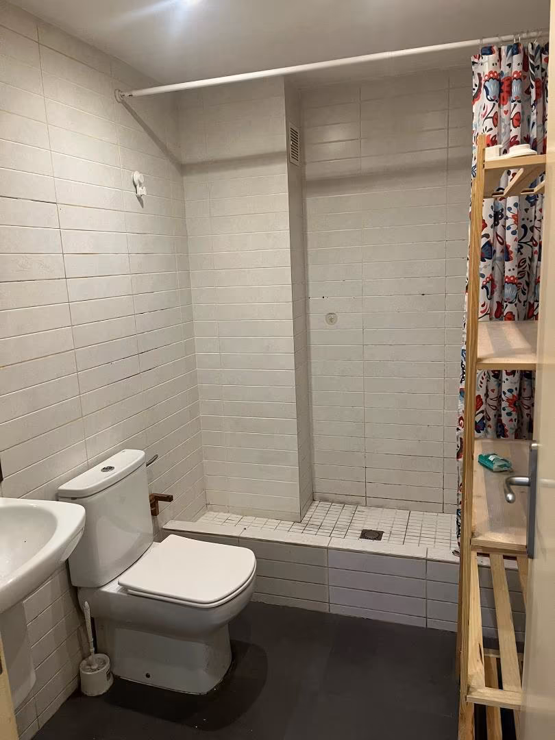 Apartamento en  Carrer del Doctor Trueta 10 - Foto 5