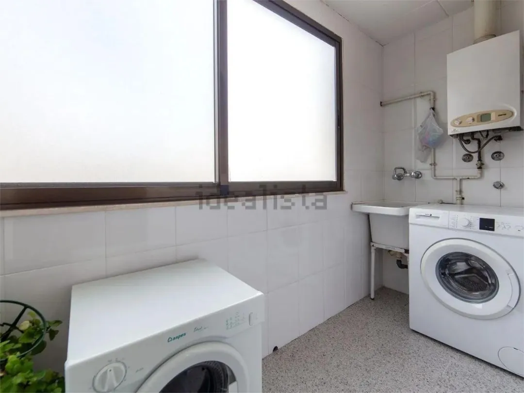 Piso en  Carrer de Carmen Estellés 10 - Foto 22