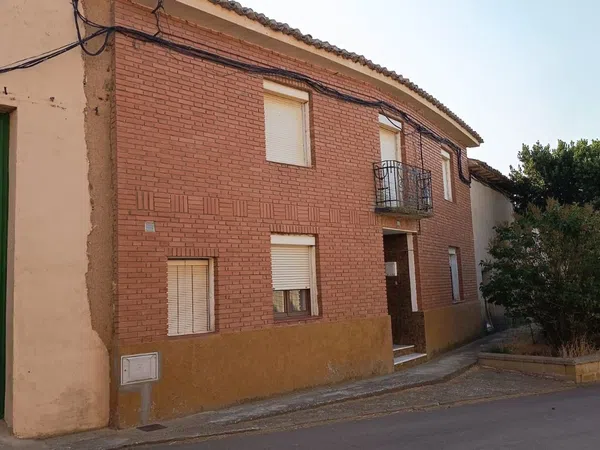 Casa de pueblo en Calle de la Cantera, 13 - Foto 2