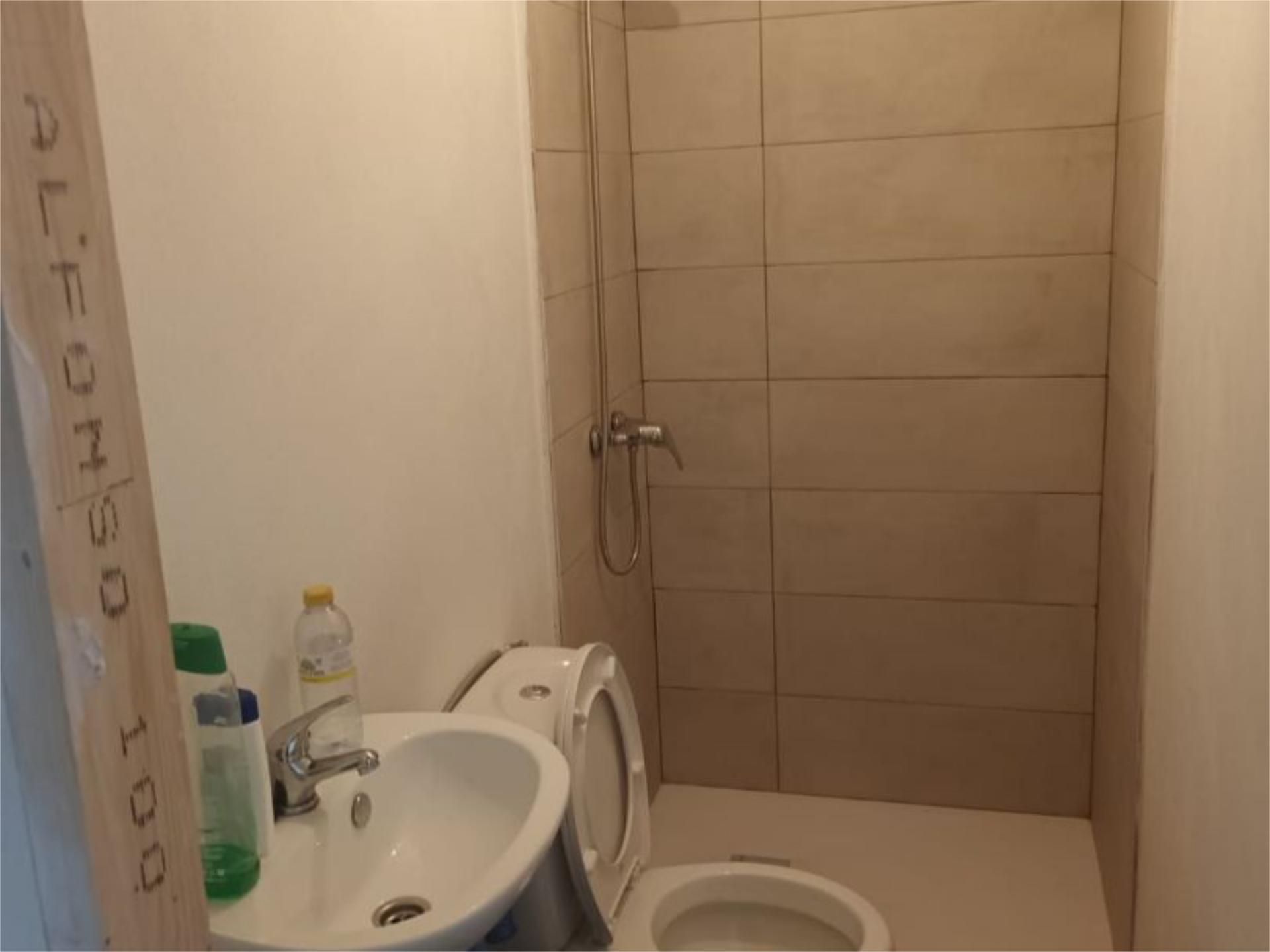 Casa adosada en  Placeta de la Cruz de Piedra 4 - Foto 2