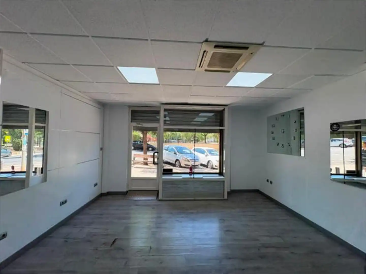 Local comercial en Parque Nueva Granada - Foto 4