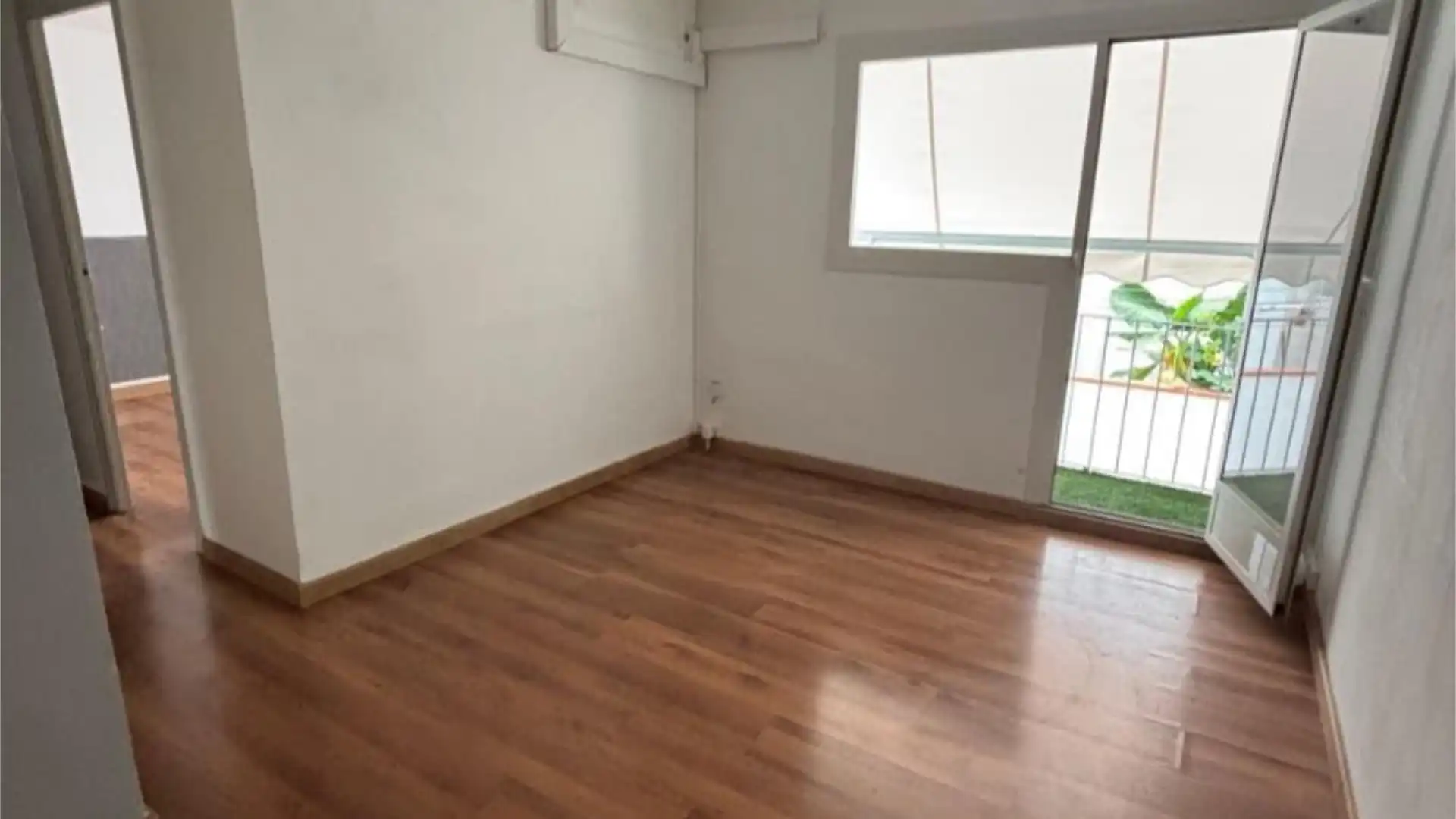 Piso en  Carrer de Josep Sangenís 46 - Foto 1