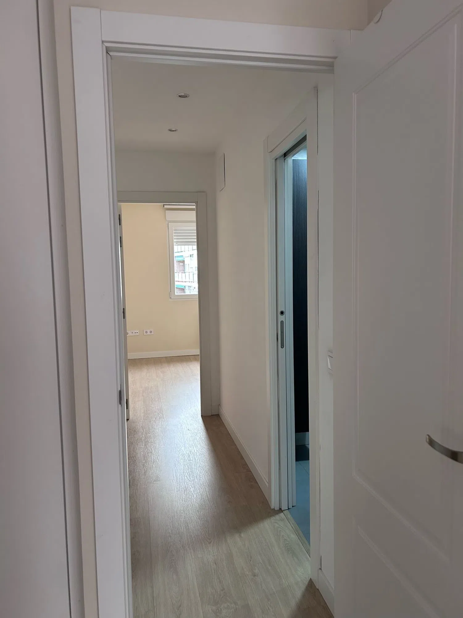 Piso en calle de la Virgen de África, 39 - Foto 3