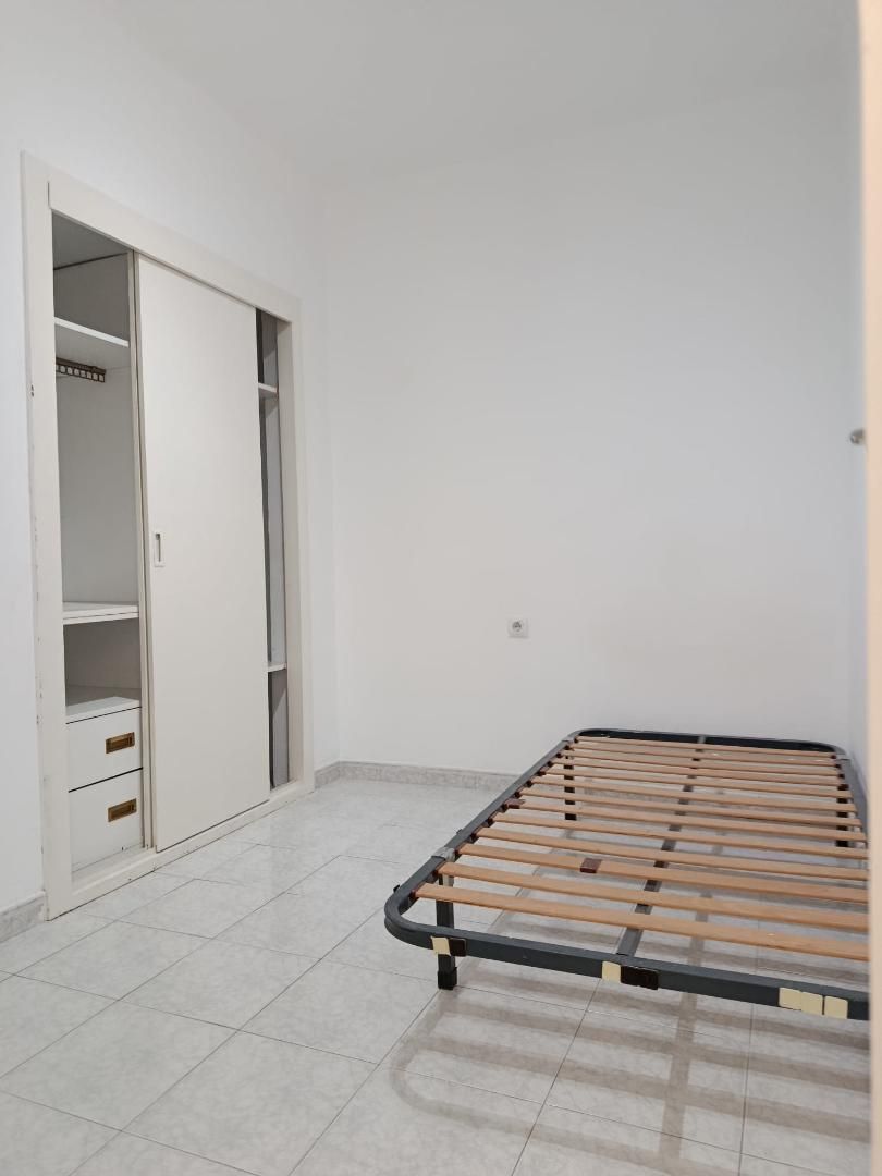 Piso en  Carrer de Larra 4 - Foto 9