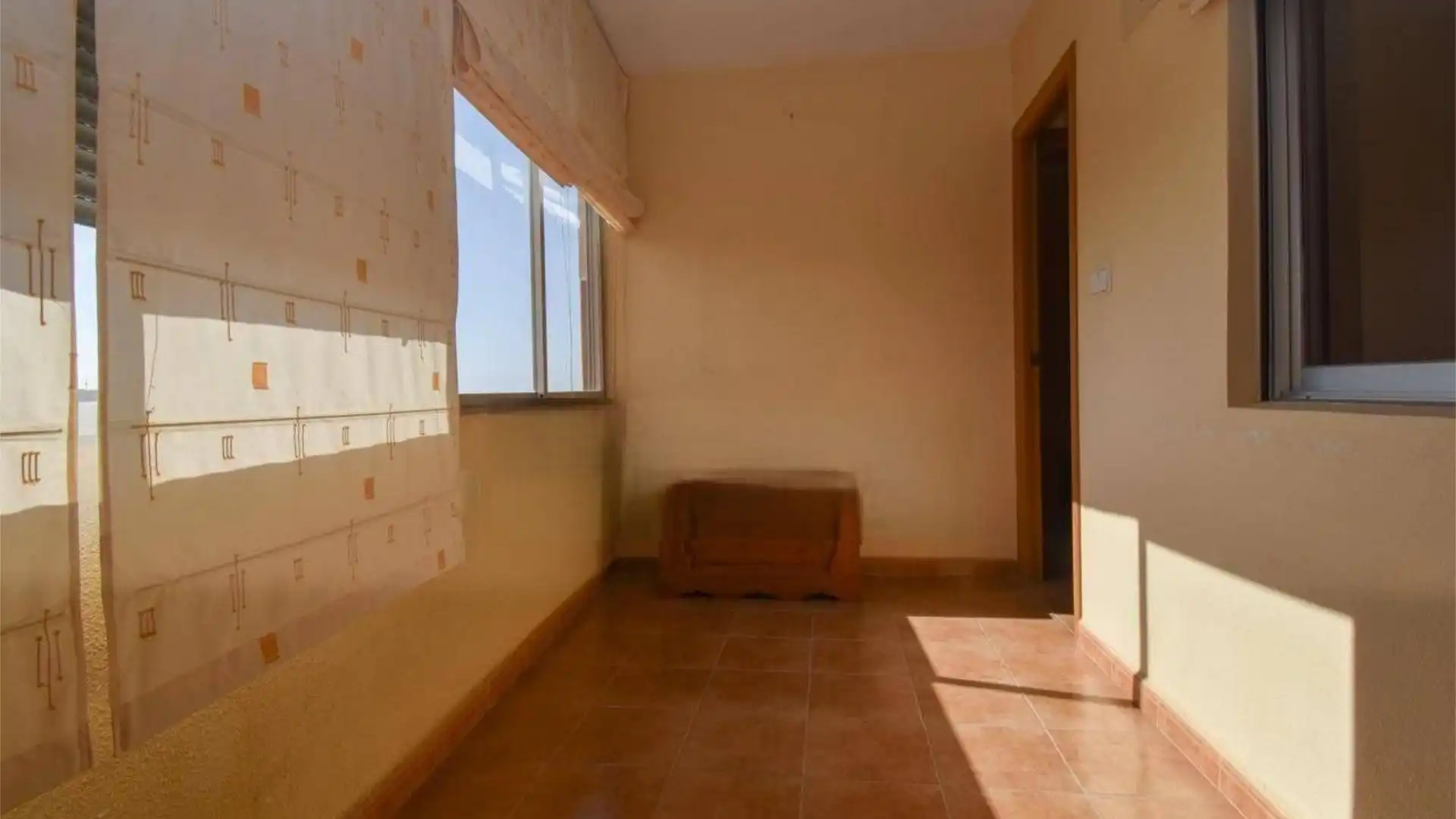 Piso en  Calle Yecla 48 - Foto 4