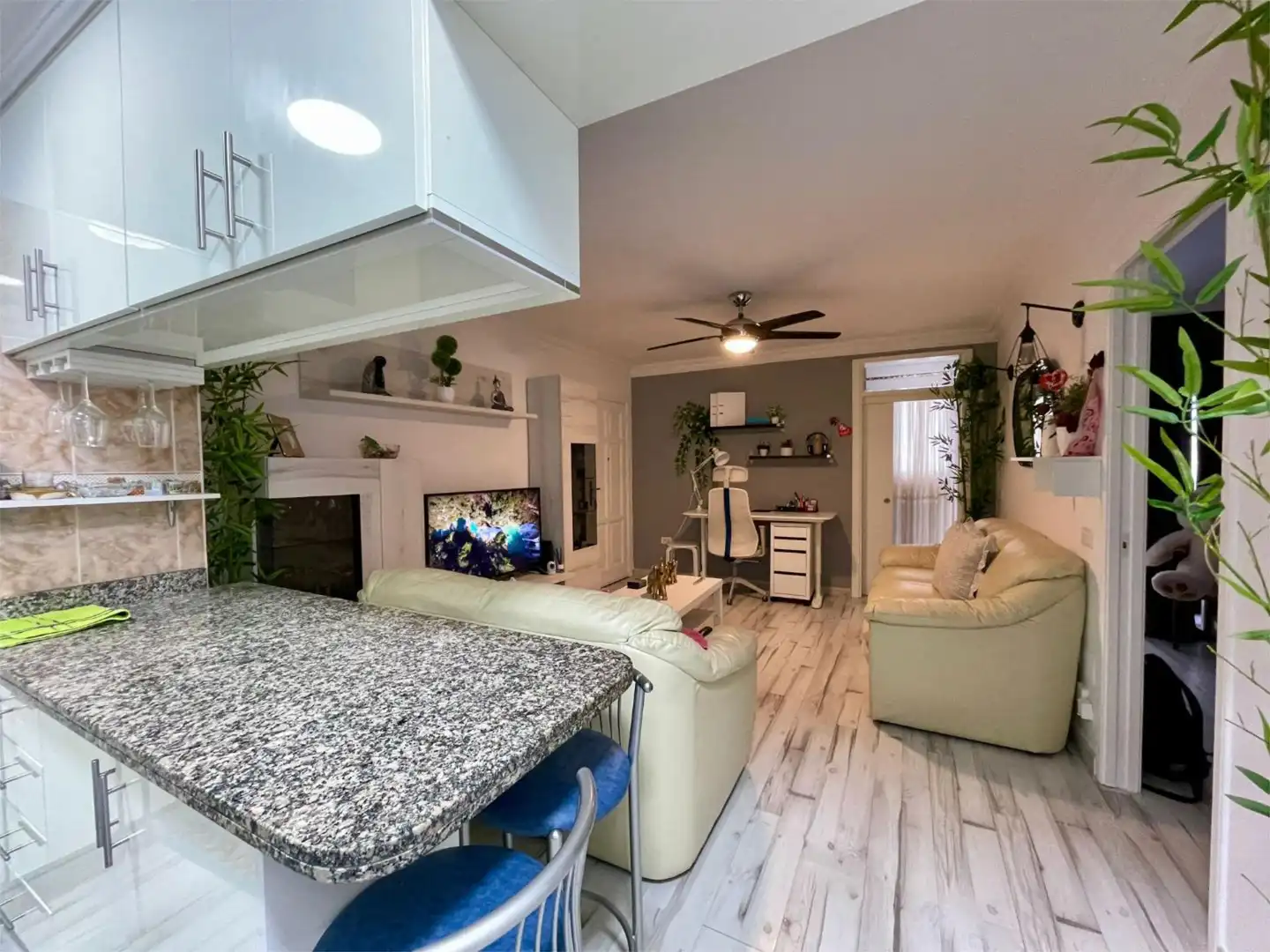 Piso en  Calle de Cólogan 6 - Foto 4