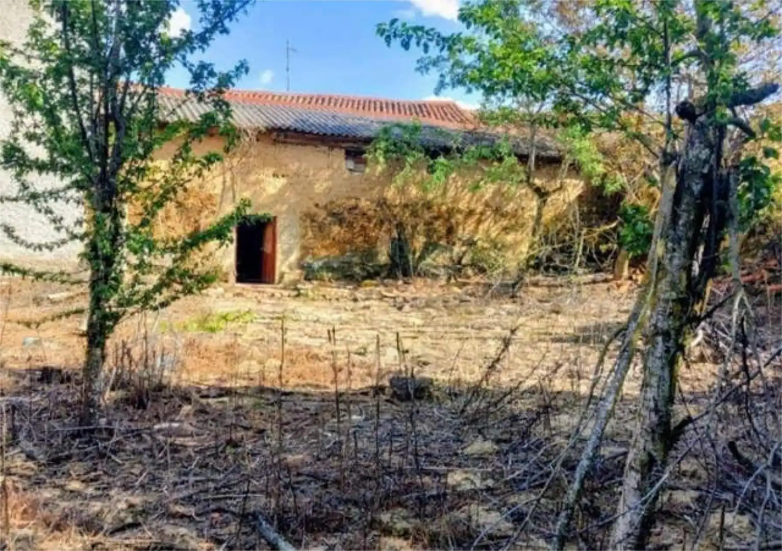 Chalet en Casa pueblo Fresno Valduerna León - Foto 3