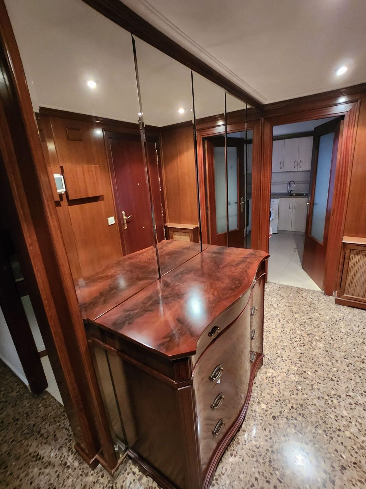 Piso en calle de Escoriaza y Fabro, 109 - Foto 1