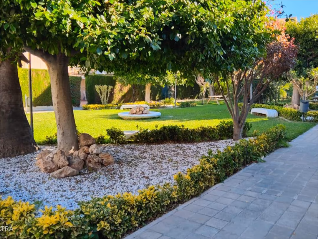 Casa adosada en  Avenida del Locutor Vicente Hipólito 20A - Foto 14