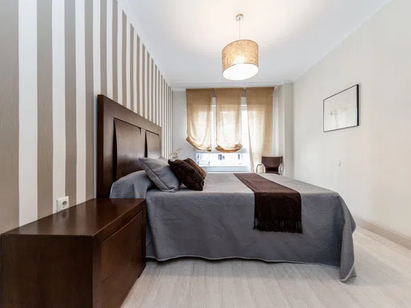 Piso en Calle Marqués de Casa Valdés, 76, Centro - San Lorenzo - Foto 7