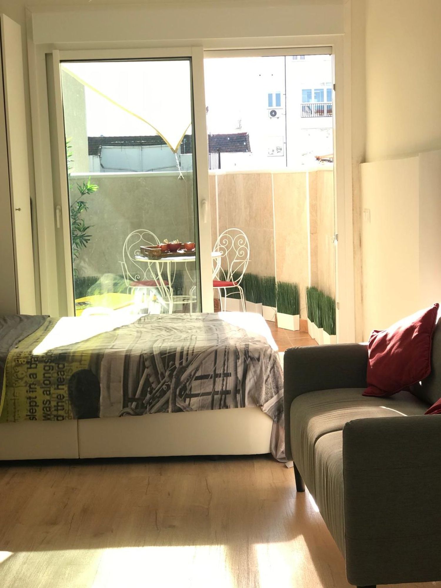 Estudio en calle de Murcia, 18 - Foto 1