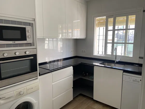 Chalet adosado en Calle Almuñécar, 71, Zona Centro Comercial Torrequebrada - Foto 12