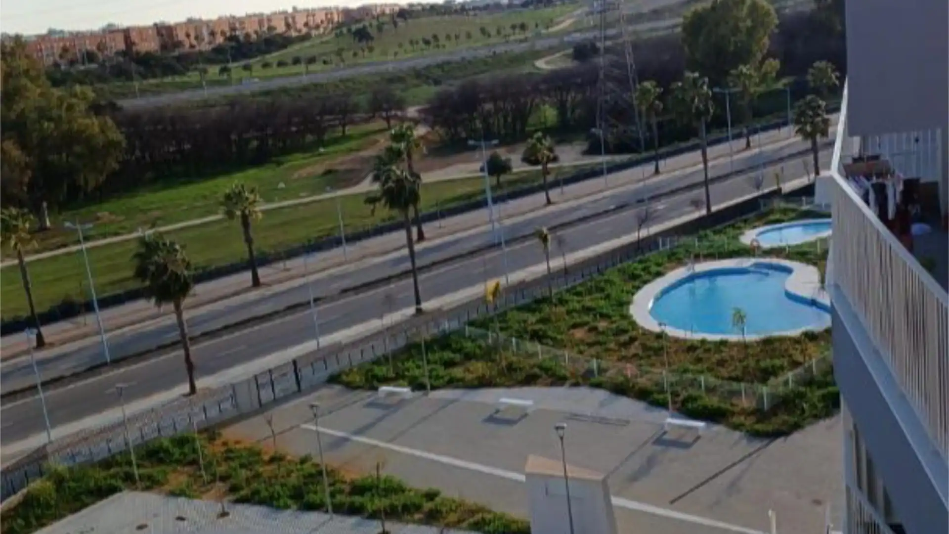 Piso en  Calle Carlos Benítez Saurel 14 - Foto 2