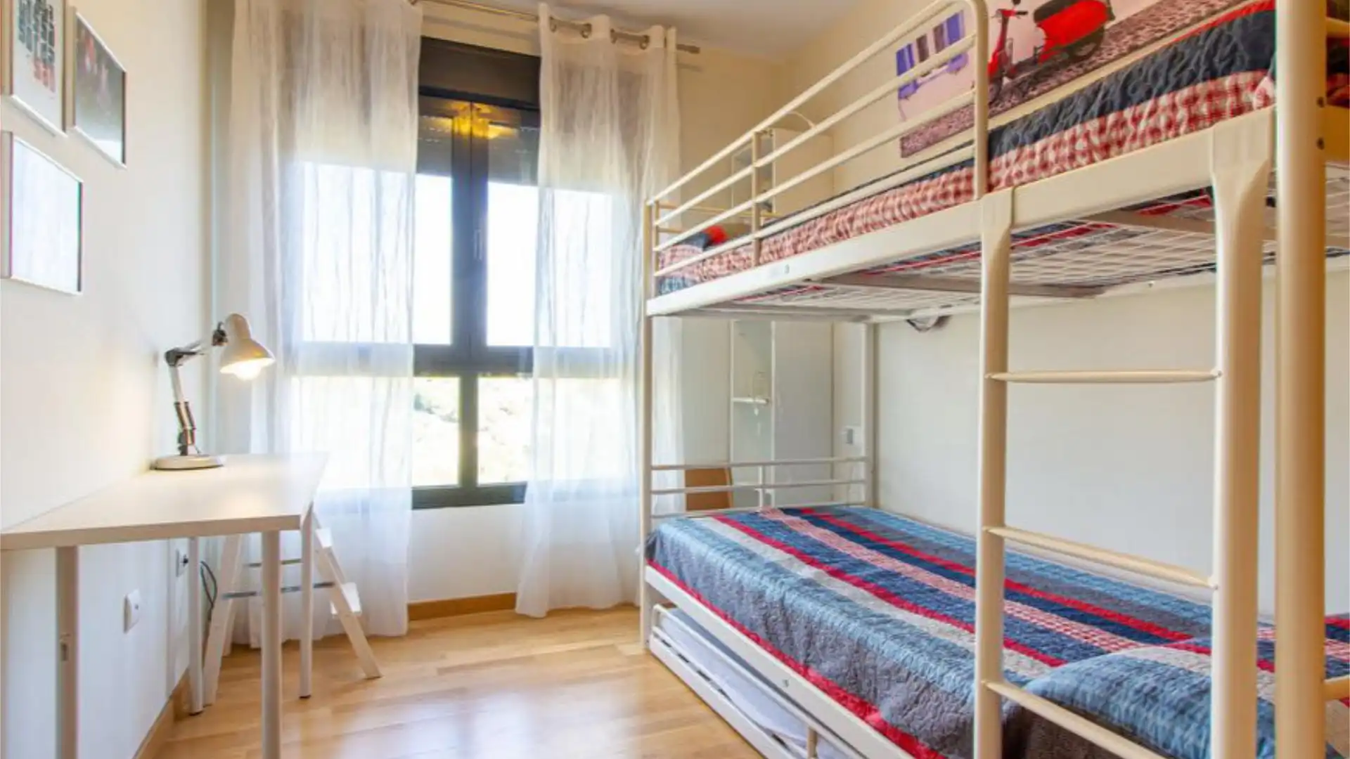 Piso en  Carrer Pintor Sorolla 8 - Foto 11