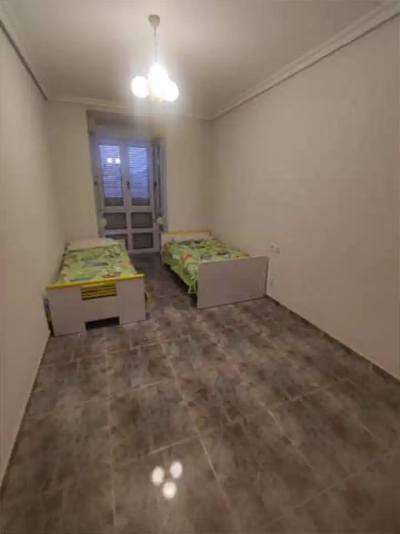 Piso en AVENIDA DE NAVARRA - Foto 2