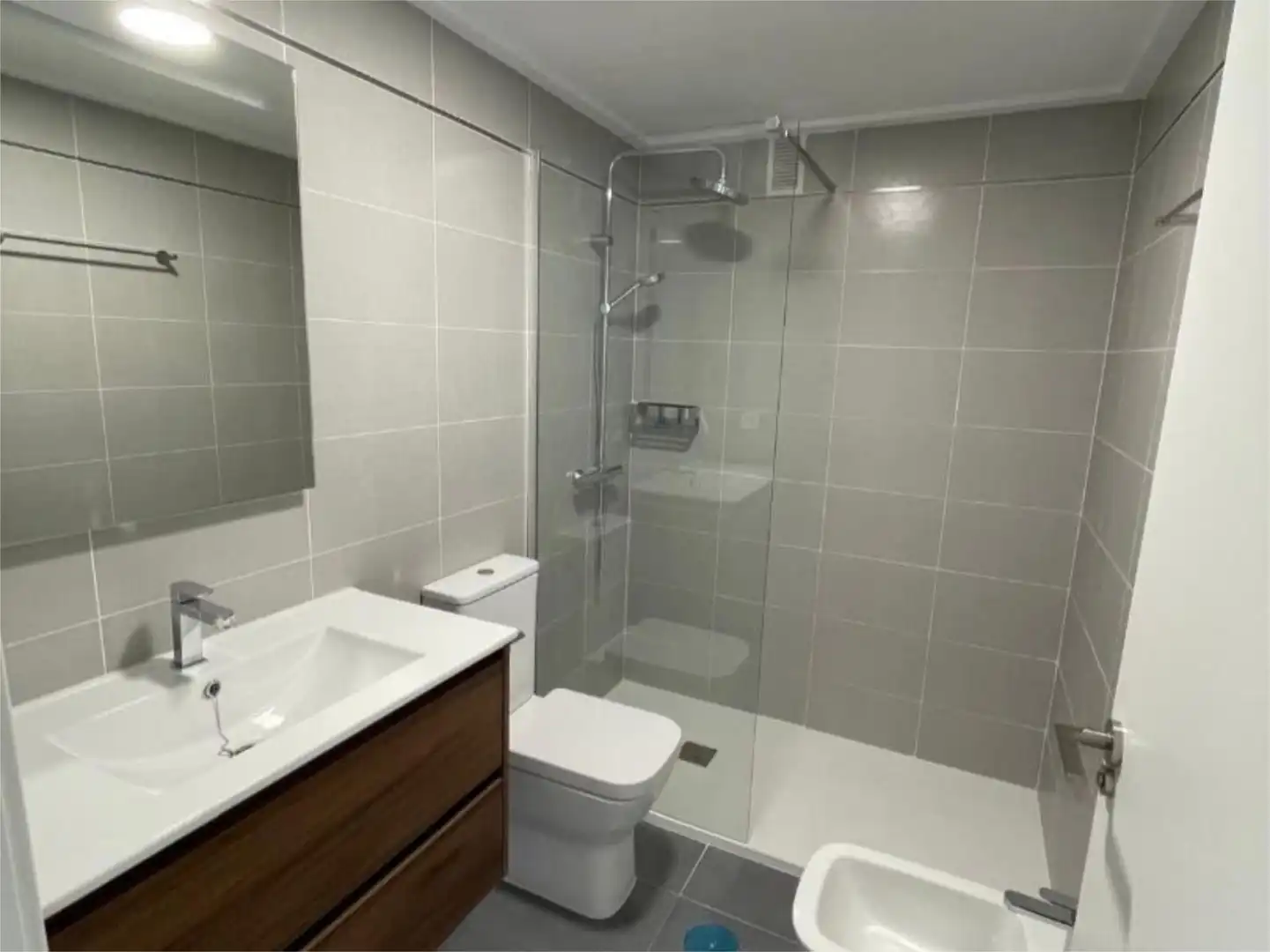 Piso en  Calle Rosendos 10 - Foto 17