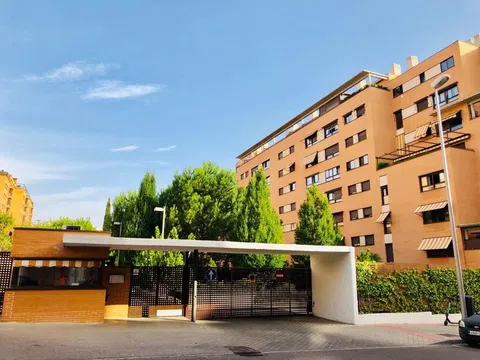 Piso en calle Boadilla del Camino, 3