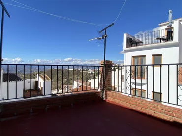 Casa adosada en  Calle Granadillo 2 - Foto 4