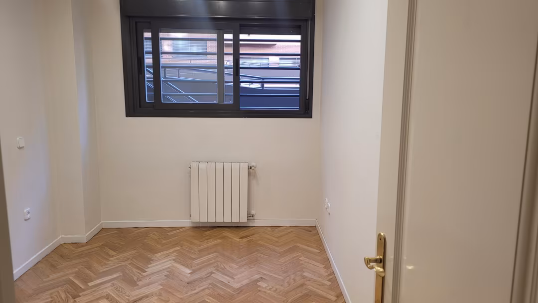 Piso en  Glorieta Francisco de las Cabezas 3 - Foto 10