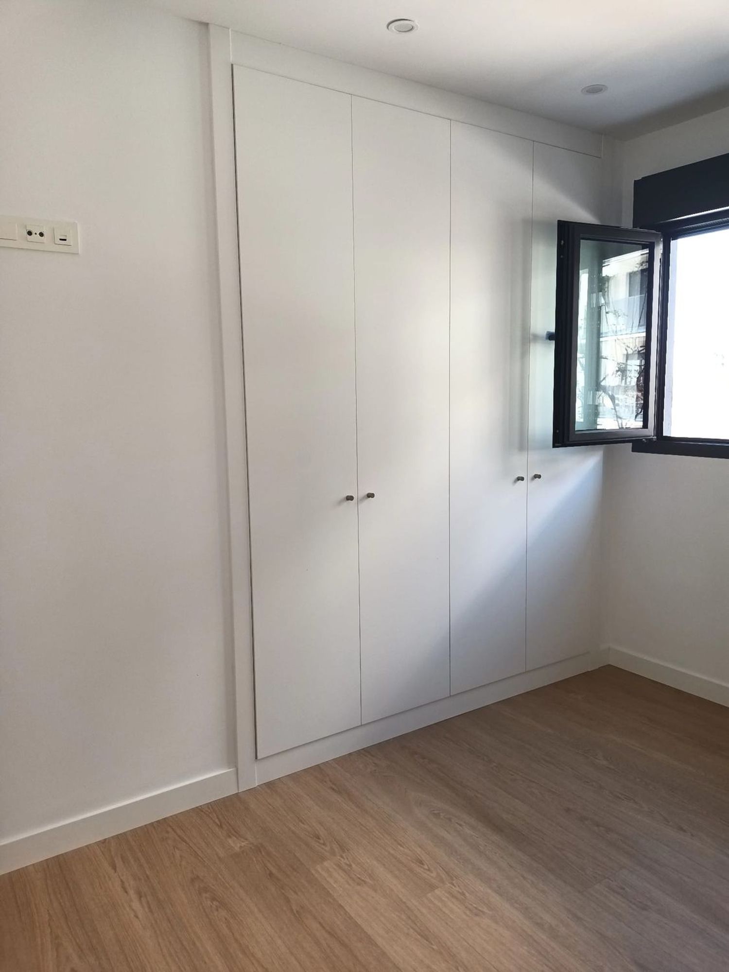 Piso en Isabel de Villena, 1 - Foto 7