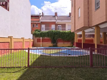 Piso en  Calle Antonio Muñoz Molina 2 - Foto 2
