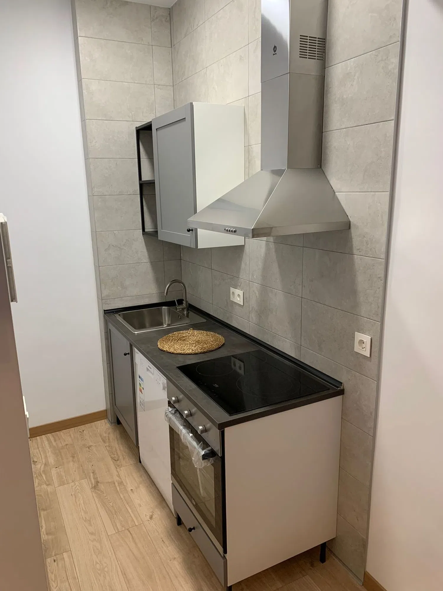 Estudio en calle de Melquíades Álvarez, 9 - Foto 12