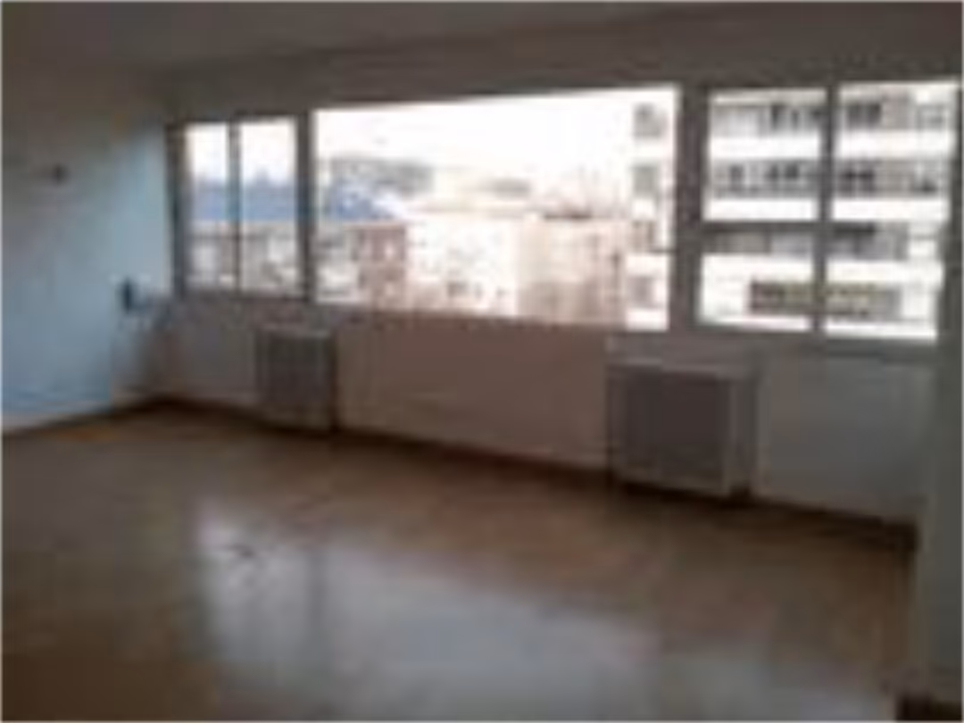 Piso en  Avenida del General Perón 25 - Foto 4