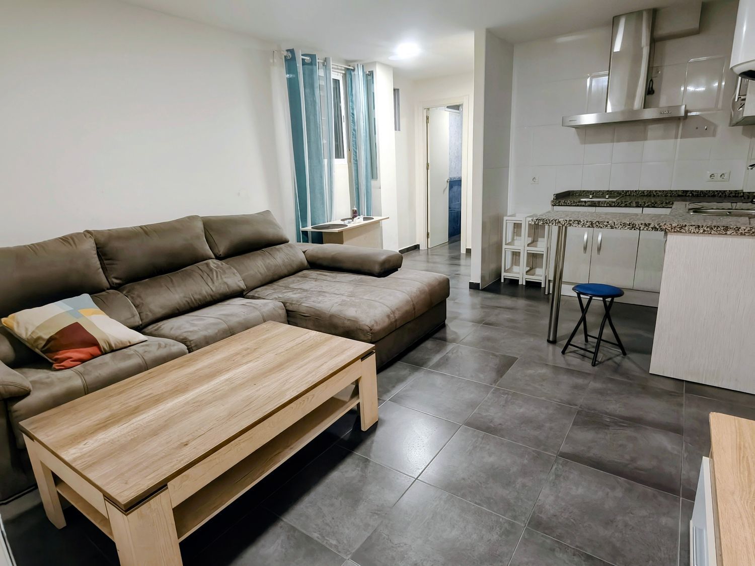 Piso en Calle Malasaña, 5, El Consul - El Romeral - Foto 6