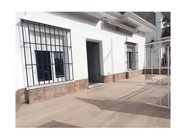 Piso en  Avenida del Ejército 57 - Foto 2