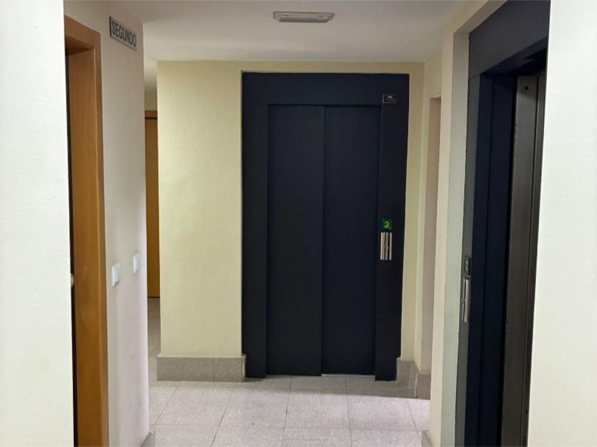 Piso en  Avenida Príncipe de Asturias 2 - Foto 6