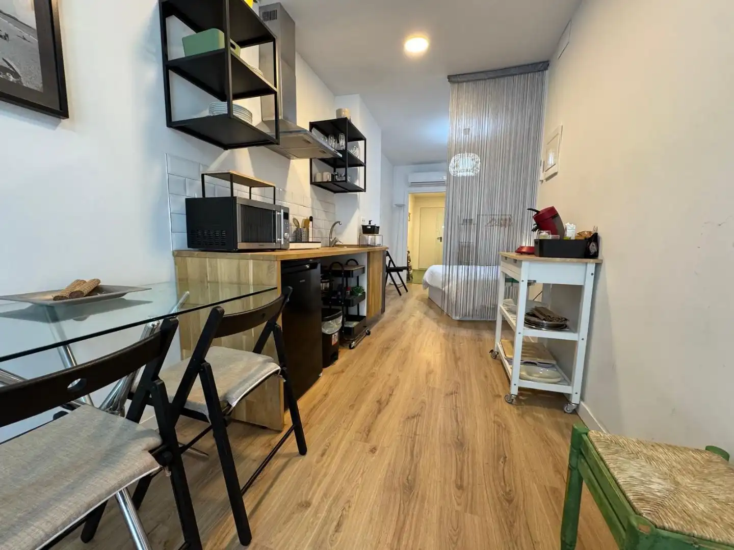 Local comercial en  Carrer dels Sants Just i Pastor 117 - Foto 3