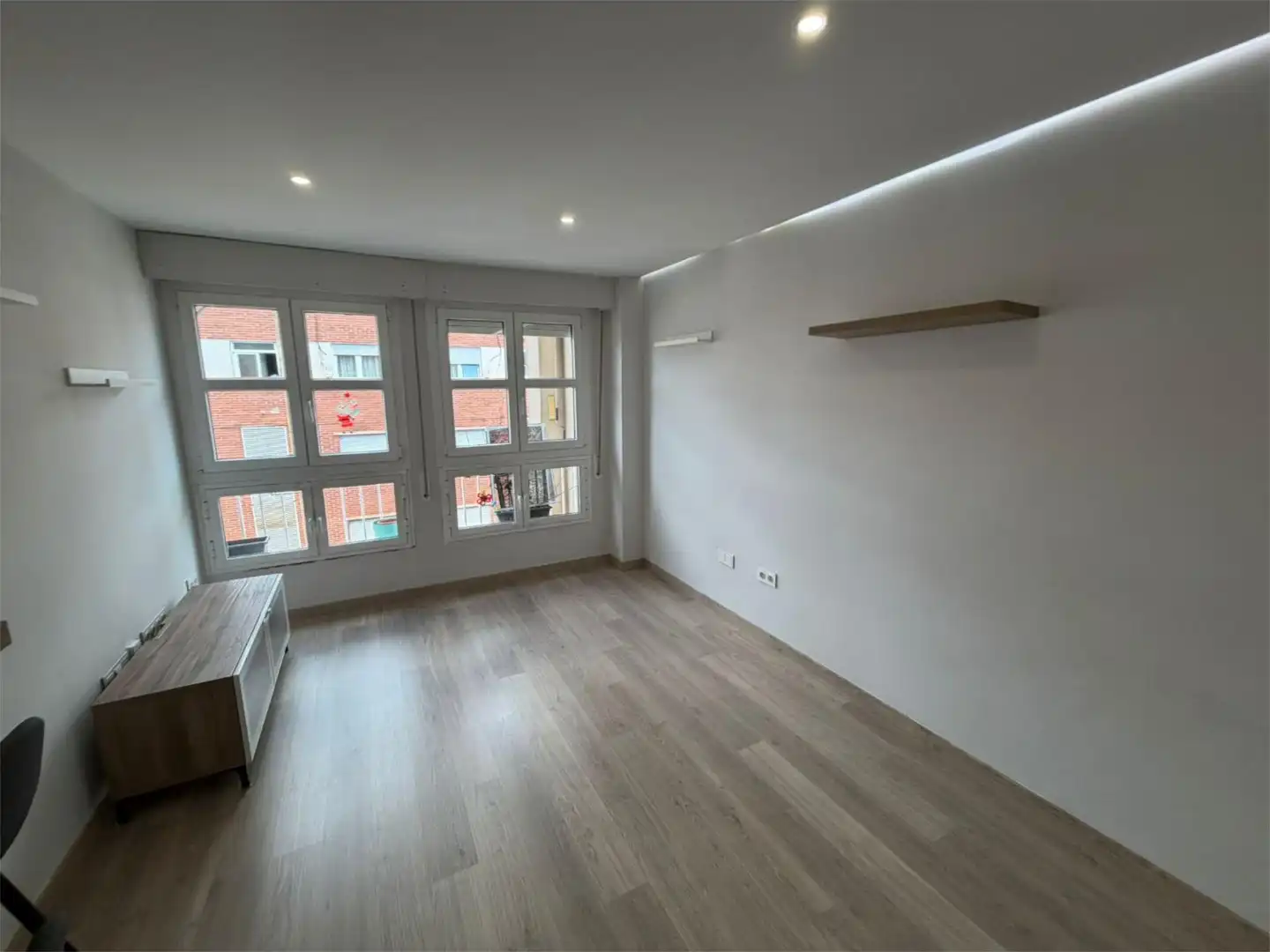 Piso en  Calle Pintor Almela Costa 6 - Foto 8