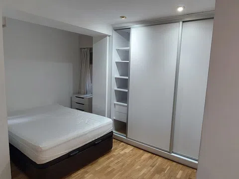 Piso en calle embajadores, 56