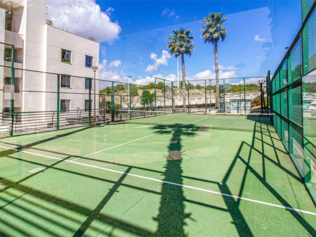 Piso en  Carrer Pintor Sorolla 8 - Foto 20