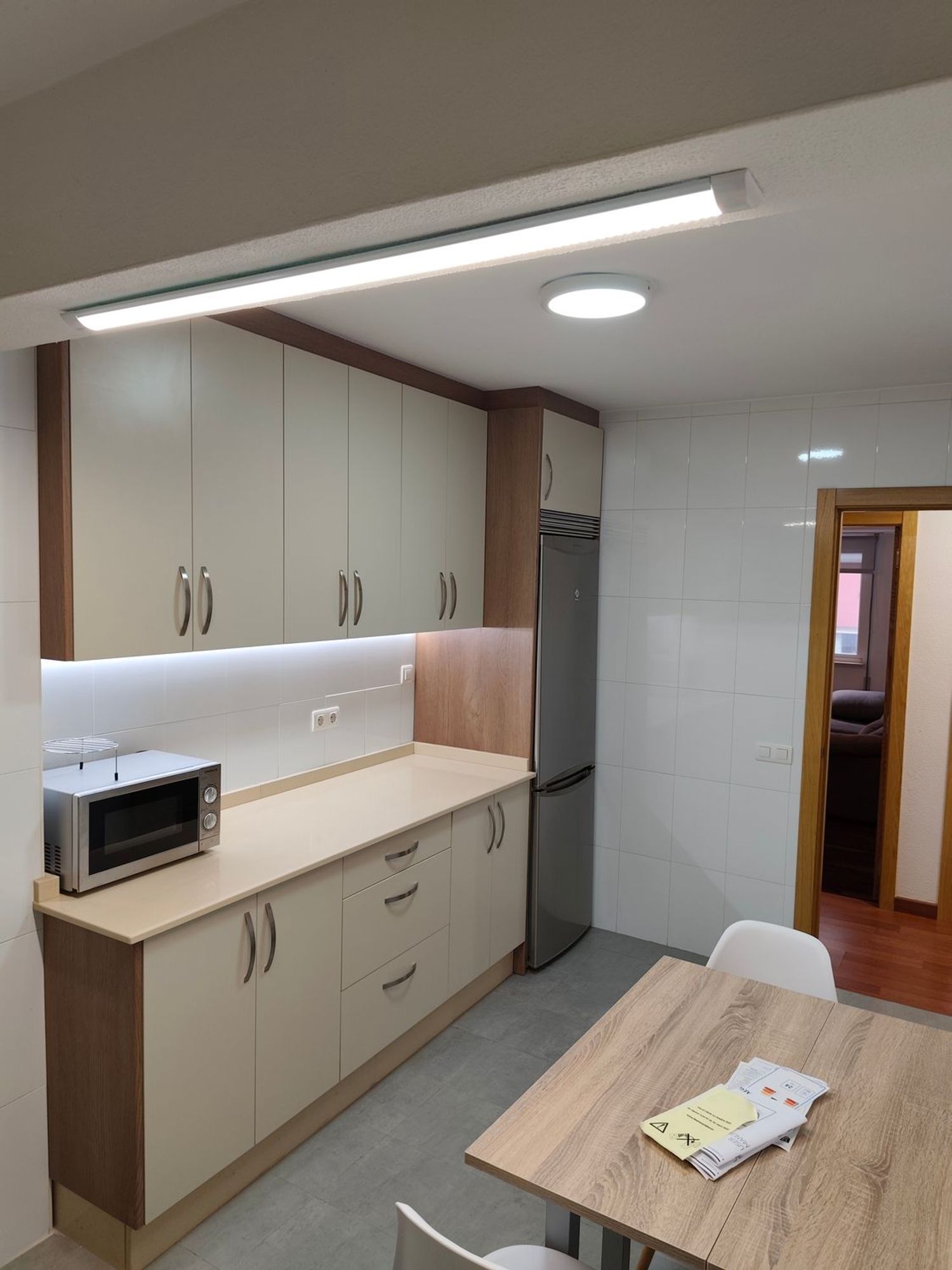 Piso en calle de San Pedro de Mezonzo, 40 - Foto 4