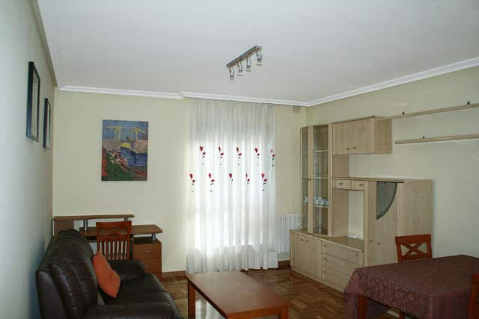 Apartamento en Avenida de los Comuneros